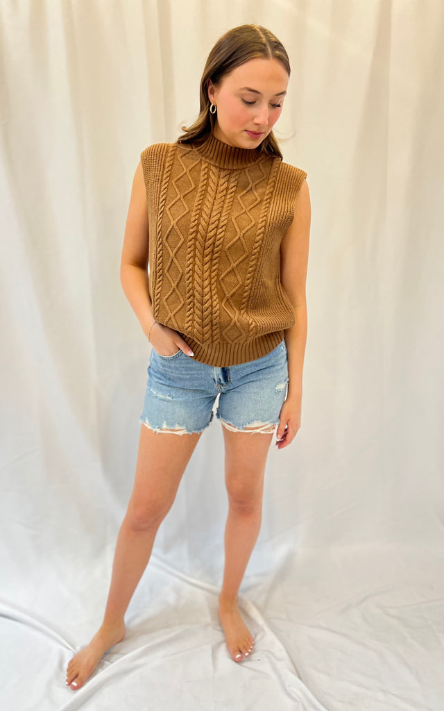 Joilette Roll Neck Vest