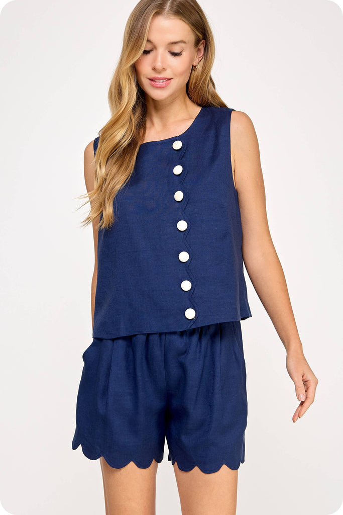 Bella Scallop Linen Top